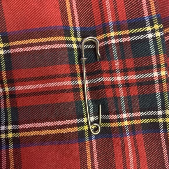 Ice Fire Kilt Canadian Made Women’s Size 5 Red and Green Plaid Vintage - Picture 3 of 8